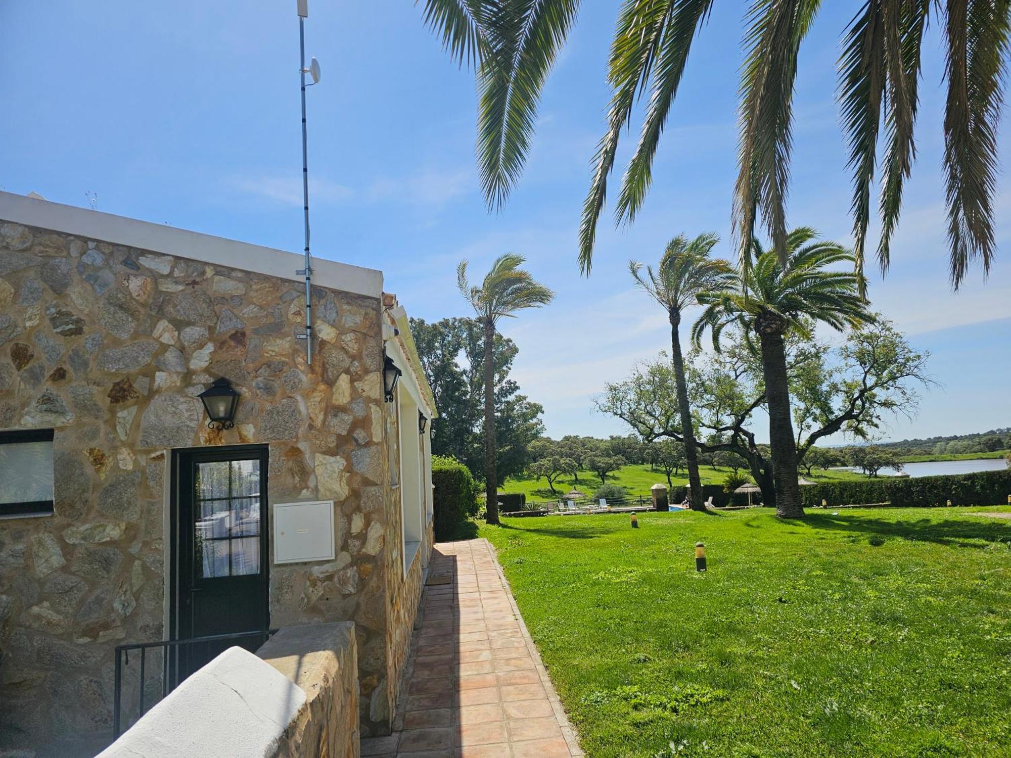 Alojamiento Rural Finca Barral El Garrobo Exterior photo